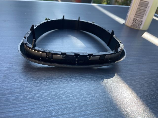 bontott NISSAN QASHQAI Váltószoknya Rögzítő Keret