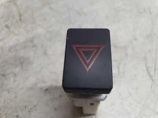 bontott NISSAN QASHQAI Vészvillogó Kapcsoló