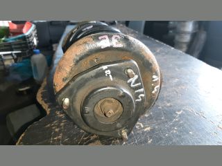 bontott NISSAN SUNNY Jobb első Gólyaláb (Lengécsillapító, Rugó)