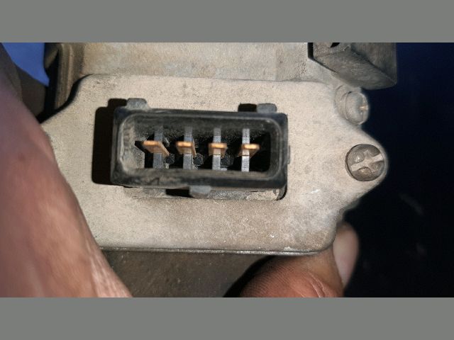 bontott NISSAN SUNNY Gyújtáselosztó