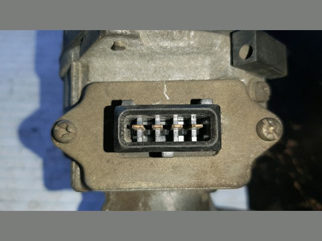 bontott NISSAN SUNNY Gyújtáselosztó