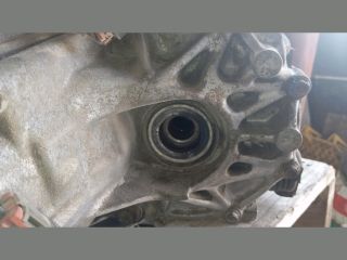 bontott NISSAN SUNNY Váltó (Mechanikus)