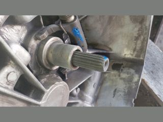 bontott NISSAN SUNNY Váltó (Mechanikus)