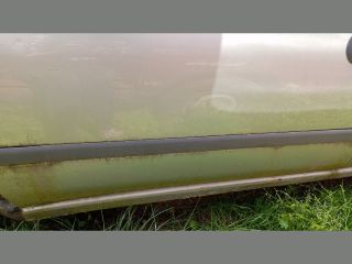 bontott NISSAN SUNNY Bal első Ajtó (Üres lemez)