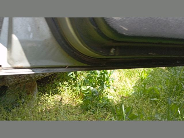 bontott NISSAN SUNNY Bal első Ajtó (Üres lemez)