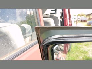 bontott NISSAN SUNNY Bal első Ajtó (Üres lemez)