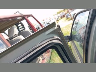 bontott NISSAN SUNNY Bal hátsó Ajtó (Üres lemez)