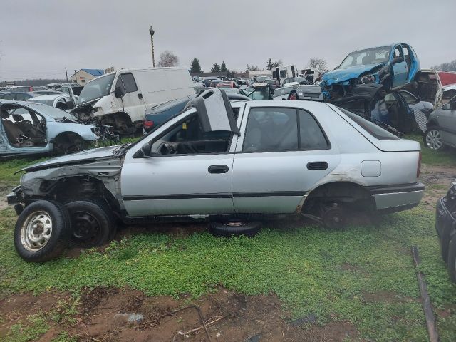 bontott NISSAN SUNNY Bal hátsó Gólyaláb (Lengécsillapító, Rugó)