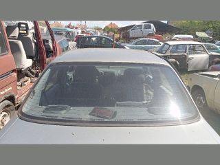 bontott NISSAN SUNNY Hátsó Szélvédő