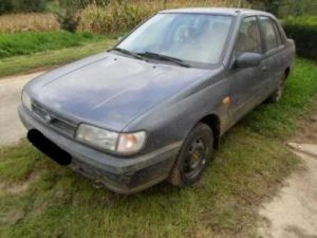 bontott NISSAN SUNNY Hűtőrács