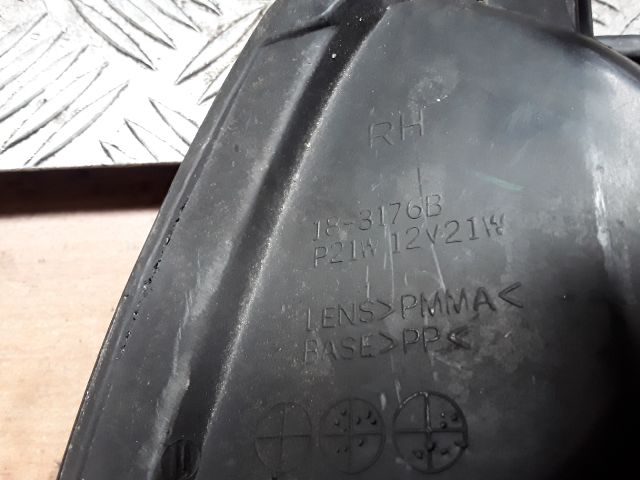 bontott NISSAN SUNNY Jobb első Irányjelző