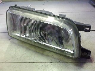 bontott NISSAN SUNNY Jobb Fényszóró