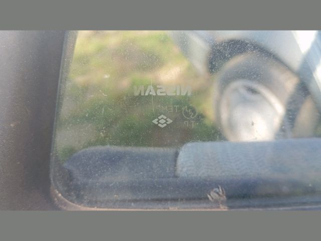 bontott NISSAN SUNNY Jobb hátsó Fixüveg (Ajtóban)