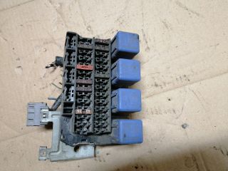 bontott NISSAN TERRANO Biztosítéktábla Motortér