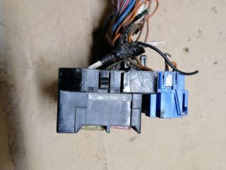 bontott NISSAN TERRANO Biztosítéktábla Motortér