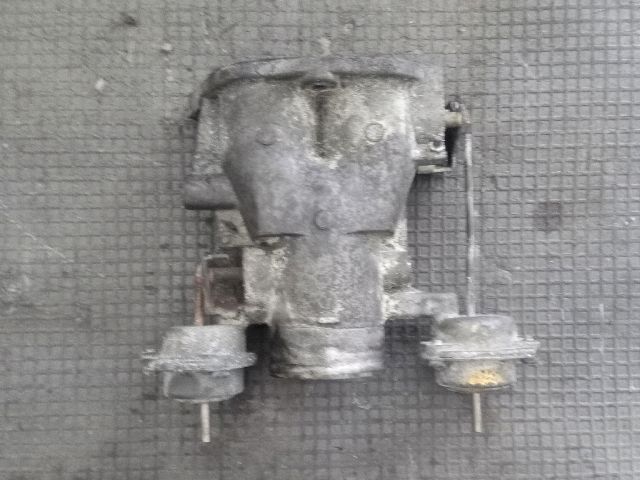 bontott NISSAN TERRANO Fojtószelep (Mechanikus)