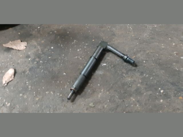 bontott NISSAN TERRANO Porlasztó (1 db)