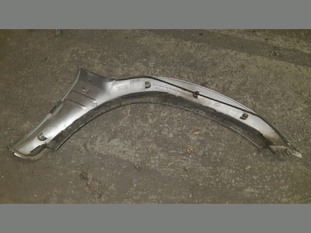 bontott NISSAN TERRANO Bal első Sárvédő Szélesítő