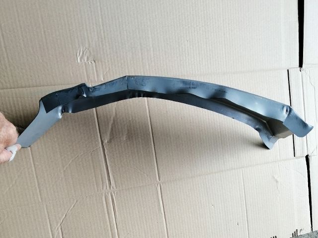 bontott NISSAN TERRANO Bal első Sárvédő