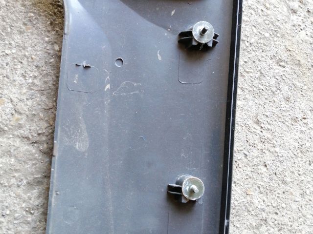 bontott NISSAN TERRANO Csomagtérajtó Díszléc