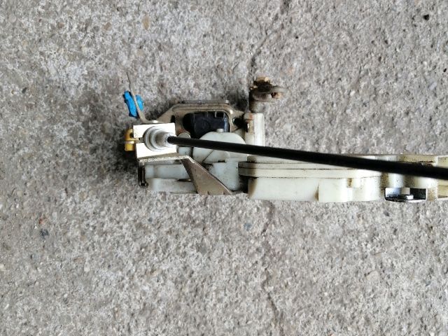 bontott NISSAN TERRANO Csomagtérajtó Zárszerkezet