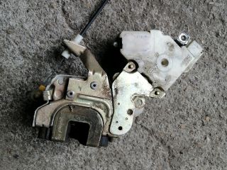 bontott NISSAN TERRANO Csomagtérajtó Zárszerkezet