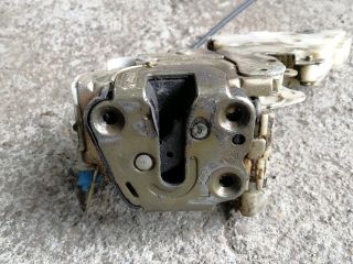 bontott NISSAN TERRANO Csomagtérajtó Zárszerkezet