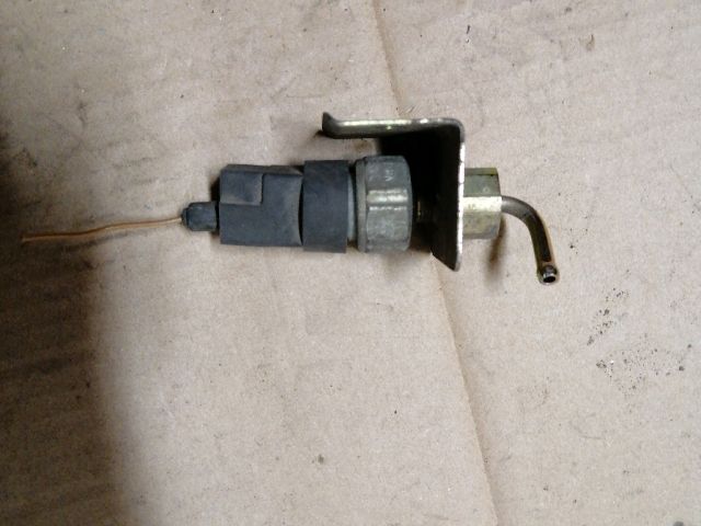 bontott NISSAN TERRANO Fékrásegítő Nyomásérzékelő