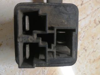 bontott NISSAN TERRANO Izzító Relé