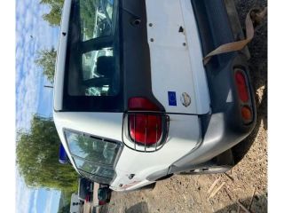 bontott NISSAN TERRANO Jobb hátsó Ajtó (Üres lemez)