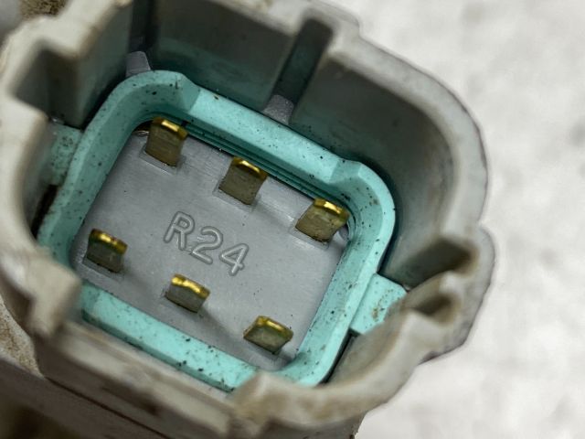 bontott NISSAN TERRANO Jobb hátsó Ajtózár