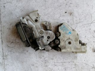 bontott NISSAN TERRANO Jobb hátsó Ajtózár