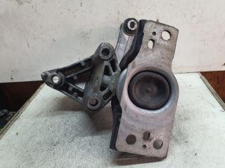 bontott NISSAN TIIDA Motor Tartó Bak (Fém)