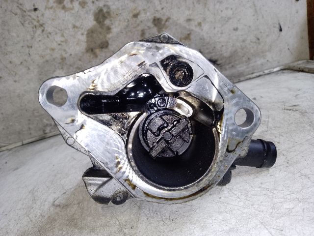 bontott NISSAN TIIDA Vákumpumpa