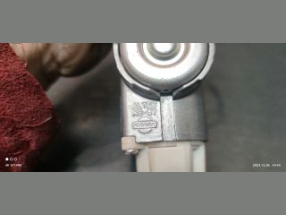 bontott NISSAN TIIDA Gyújtáskapcsoló Házzal