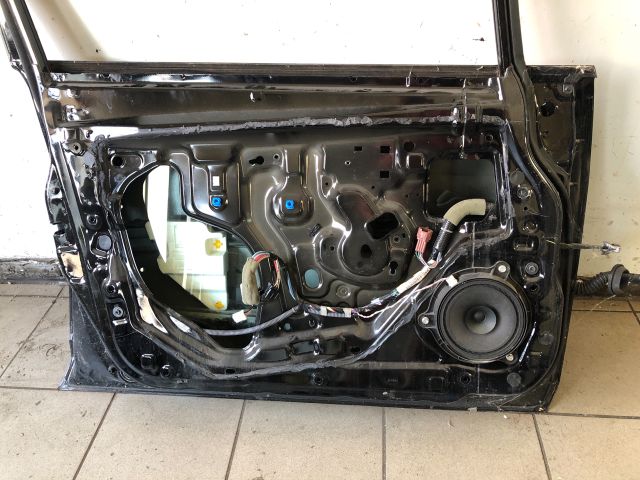 bontott NISSAN TIIDA Bal első Ajtó (Üres lemez)