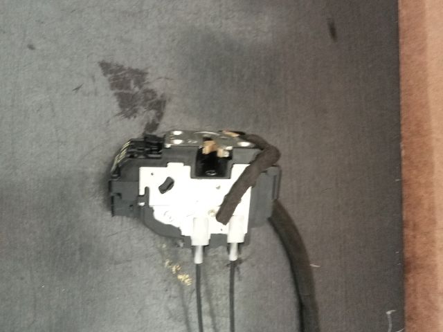 bontott NISSAN TIIDA Bal első Ajtózár