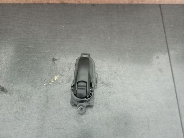 bontott NISSAN TIIDA Bal első Belső Kilincs