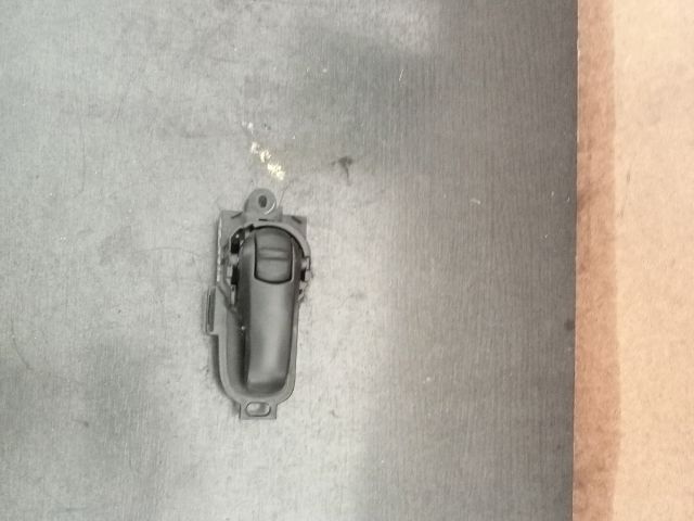 bontott NISSAN TIIDA Bal első Belső Kilincs