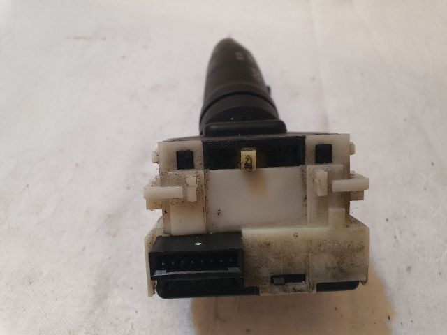 bontott NISSAN TIIDA Bal Kormánykapcsoló Irányjelző