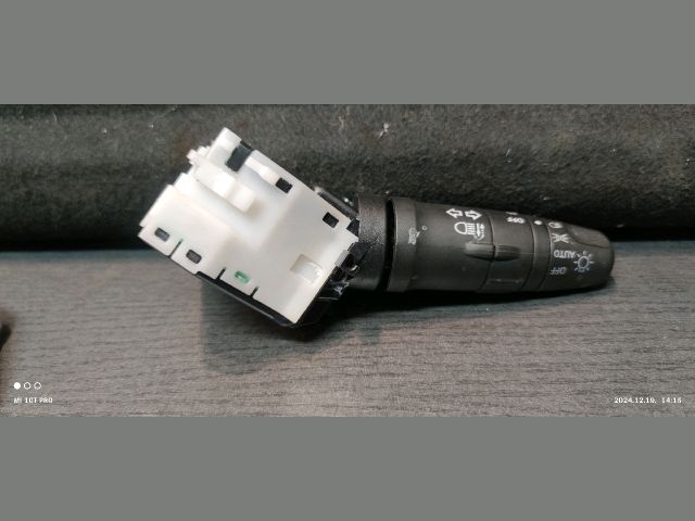 bontott NISSAN TIIDA Bal Kormánykapcsoló Irányjelző