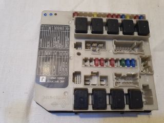 bontott NISSAN TIIDA Biztosítéktábla Utastér