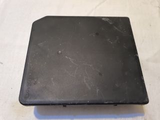 bontott NISSAN TIIDA Biztosítéktábla Utastér