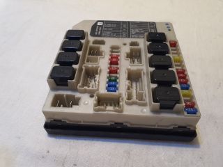 bontott NISSAN TIIDA Biztosítéktábla Utastér