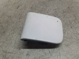 bontott NISSAN TIIDA Első Vonószem Burkolat