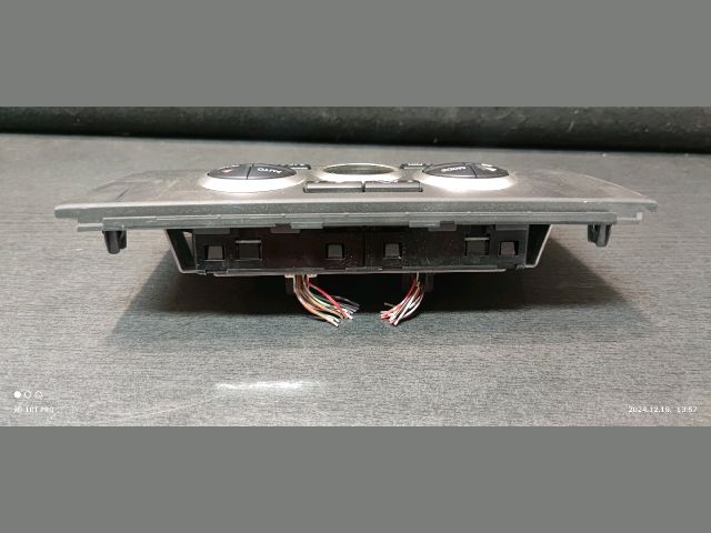 bontott NISSAN TIIDA Fűtéskapcsoló (digit klímás)