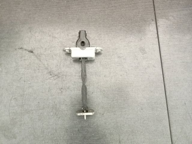 bontott NISSAN TIIDA Jobb első Ajtóhatároló