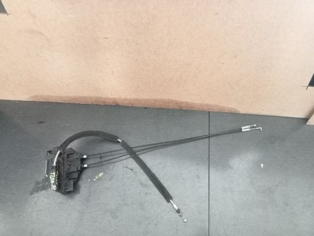 bontott NISSAN TIIDA Jobb első Ajtózár