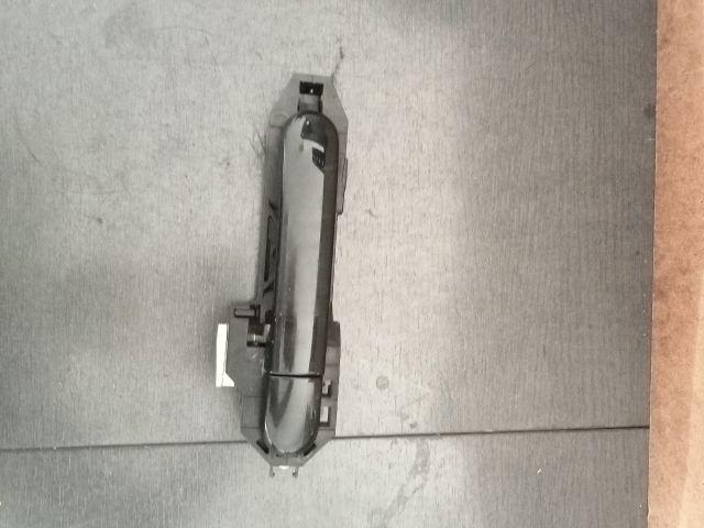 bontott NISSAN TIIDA Jobb első Külső Kilincs