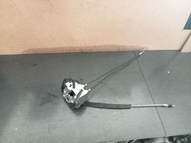 bontott NISSAN TIIDA Jobb hátsó Ajtózár